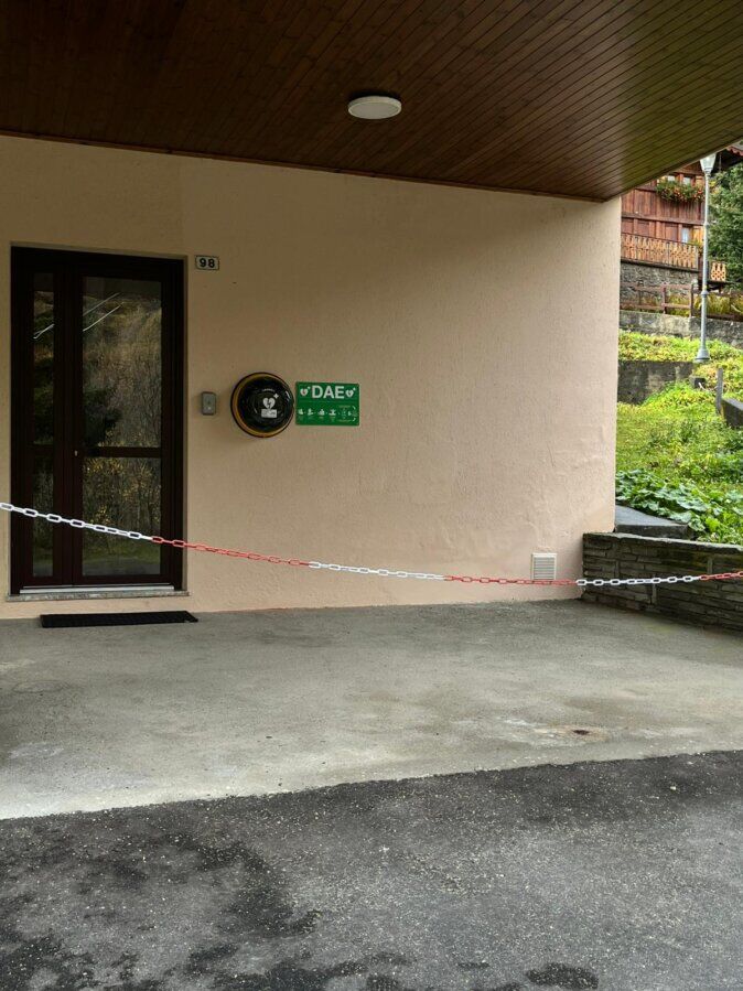 dettaglio casa  dove trovare il defibrillatore DAE piu vicini a SERRE UBERTO